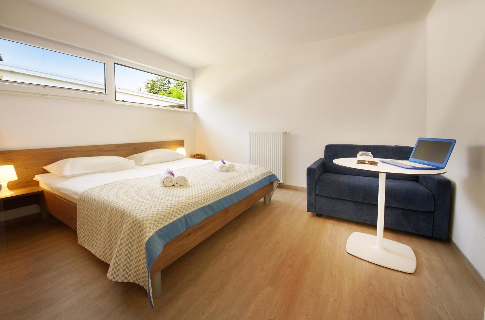 Adria Apartments - Hotel & Resort Adria 안카란 외부 사진